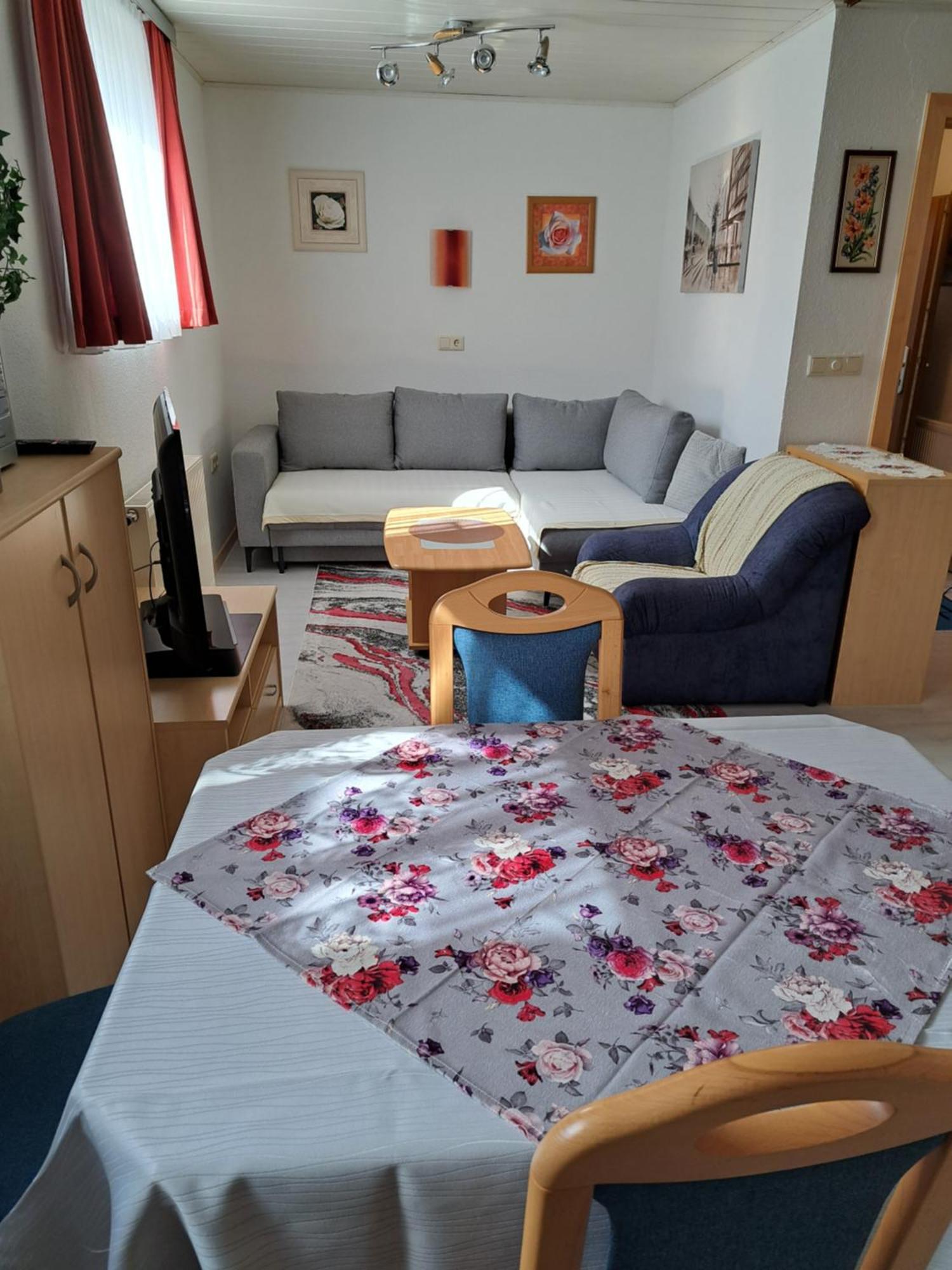 Ferienwohnung Haus Trojer Matrei in Osttirol Exterior foto